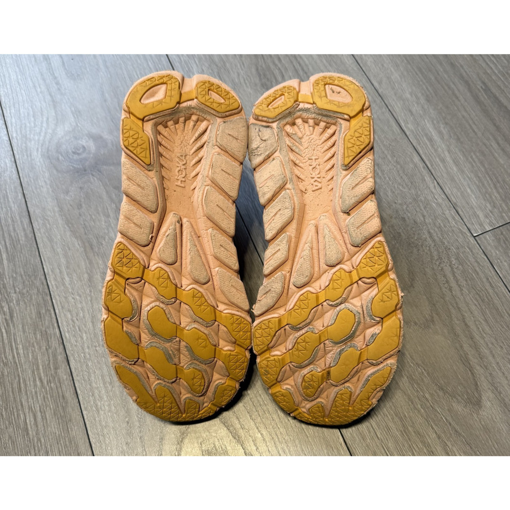 HOKA One One Rincon 3 Women’s sz 8 Coral Peach Running Shoes Lightweight Cushion - Picture 7 of 16